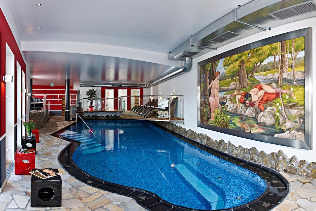Sporthotel Snowwhite オーバータウエルン エクステリア 写真