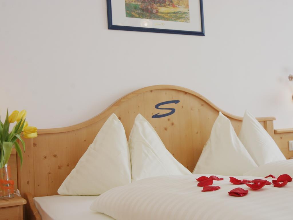 Sporthotel Snowwhite オーバータウエルン 部屋 写真